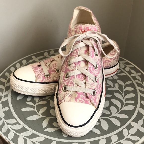 Converse Shoes - Converse Sneakers sz 6 Pink & White Floral